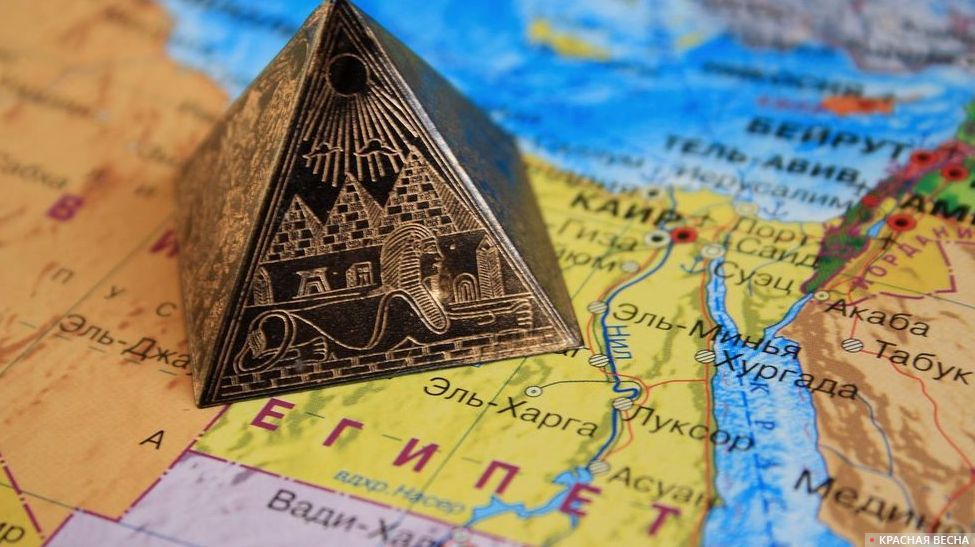 Отели Египта не выселят российских и украинских туристов, не успевших вернуться домой Отели Египта не выселят российских и украинских туристов, не успевших вернуться домой