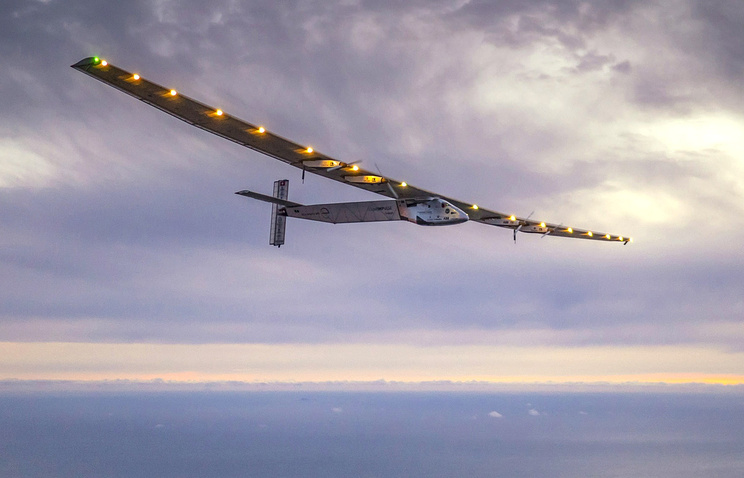 Solar Impulse 2 ������� �� ������� � ������