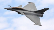 ������ � ������� ��������� �������� � �������� 30 ������������ Rafale